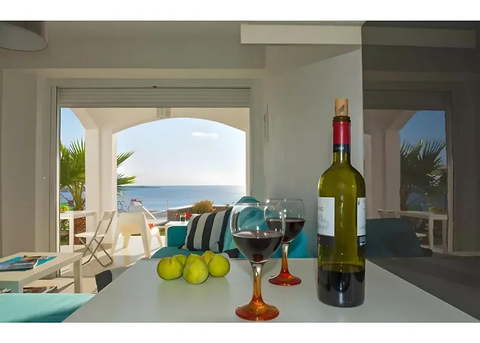 Kaladi Rock Ammos * Avlemonas